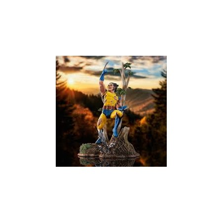 Figurine Diorama Marvel Gallery - 90's Comic Wolverine -  28cm (PRECO)