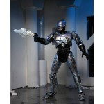 Figurine Neca articulée - Robocop - Battle Damaged Robocop avec chaise